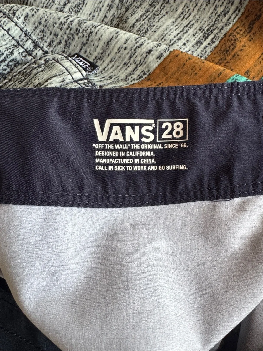 Vans Era Stretch Striped Board Shorts Men’s size 28